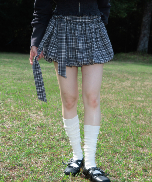 Balloon Check Belted Miniskirt [Black]