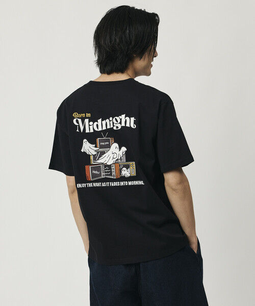 FREAK'S STORE(フリークスストア)の「限定展開 リラックスフィット バック刺繍デザイン クルーネック Tシャツ / Midnight(Tシャツ/カットソー・メンズ・ネイビー/ブラック/ホワイト・X-LARGE/LARGE/MEDIUM)」の21枚目の写真