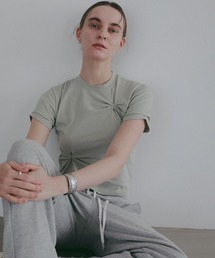 2WAY FRILL NECK CUT TOPS（Tシャツ/カットソー）｜MANOF（マノフ）の