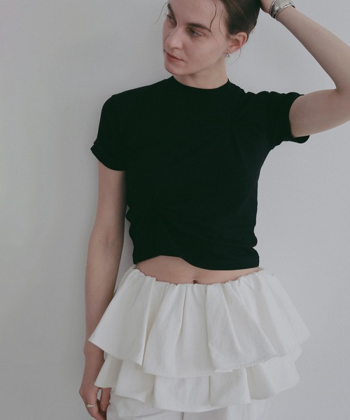 MANOF(マノフ)の「TUCK CUT TOPS(Tシャツ/カットソー・レディース・ホワイト/ブラック/ブラウン/グリーン・F)」の15枚目の写真