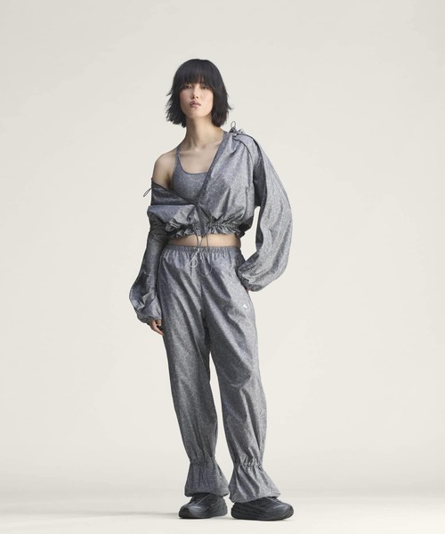 adidas by Stella McCartney(アディダスバイステラマッカートニー)の「aSMC TPA P JKT【adidas by Stella McCartney】 / アディダス adidas(パーカー・レディース・グレー・LARGE/MEDIUM/SMALL/X-LARGE/XX-LARGE)」の2枚目の写真