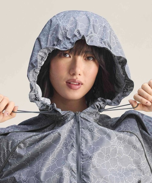 adidas by Stella McCartney(アディダスバイステラマッカートニー)の「aSMC TPA P JKT【adidas by Stella McCartney】 / アディダス adidas(パーカー・レディース・グレー・LARGE/MEDIUM/SMALL/X-LARGE/XX-LARGE)」の3枚目の写真