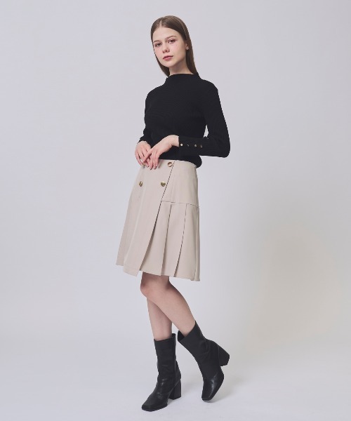 SWINGLE（スウィングル）の「アシメプリーツミニスカート（スカート・レディース・ライトグレー/ダークブルー/ベージュ・MEDIUM/SMALL）」の3枚目の写真