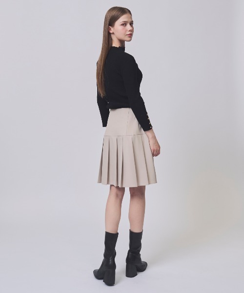 SWINGLE（スウィングル）の「アシメプリーツミニスカート（スカート・レディース・ライトグレー/ダークブルー/ベージュ・MEDIUM/SMALL）」の5枚目の写真