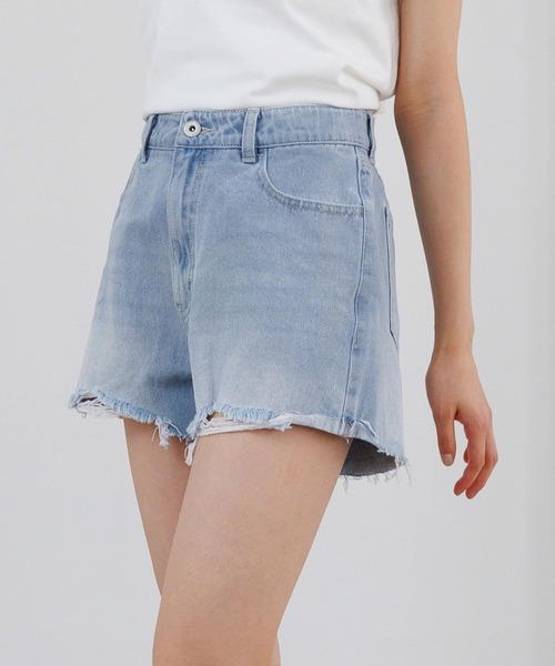 repipi armario（レピピ アルマリオ）の「ダメージデニムショートパンツ（デニムパンツ・キッズ・ブルー/ブラック/ライトブルー/ピンク・SMALL/MEDIUM/LARGE）」の2枚目の写真