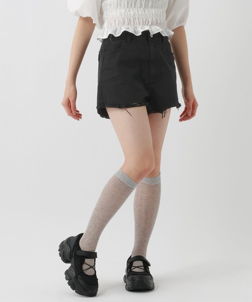 repipi armario（レピピ アルマリオ）の「ダメージデニムショートパンツ（デニムパンツ・キッズ・ブルー/ブラック/ライトブルー/ピンク・SMALL/MEDIUM/LARGE）」の14枚目の写真