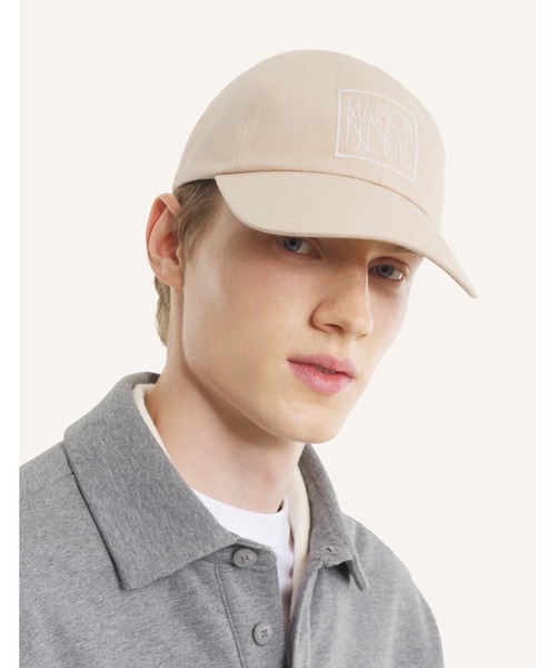 MAISON KITSUNE STAMP CAP(キャップ)|Maison Kitsune(メゾンキツネ MAISON KITSUNE STAMP CAP(キャップ)|Maison Kitsune(メゾンキツネ