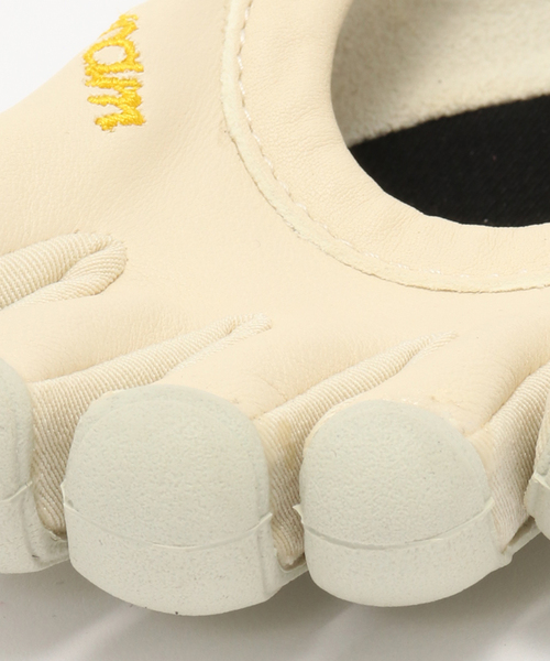 VIBRAM FIVEFINGERS（ビブラムファイブフィンガーズ）の「VIBRAM FIVEFINGERS / ビブラム ファイブフィンガーズ CLASSIC EVO（スニーカー・レディース・アイボリー・36）」の10枚目の写真