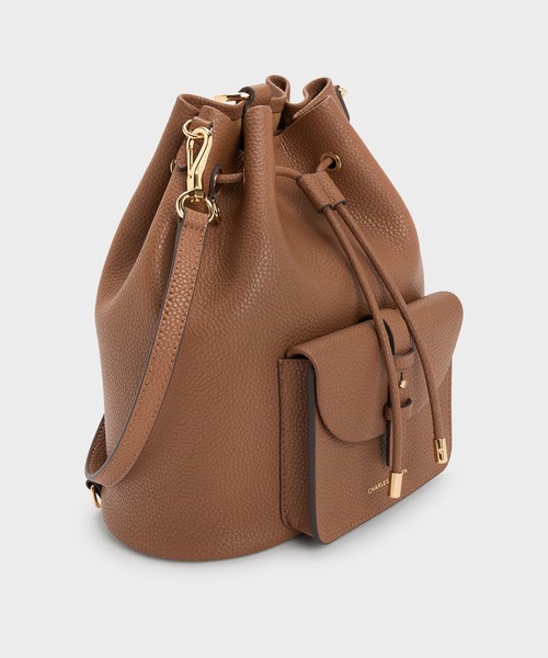 CHARLES & KEITH(チャールズ & キース)の「Beryl ベリル ドローストリングバッグパック(バックパック/リュック・レディース・ブルーグラス/チョコ/ブラック・M)」の14枚目の写真