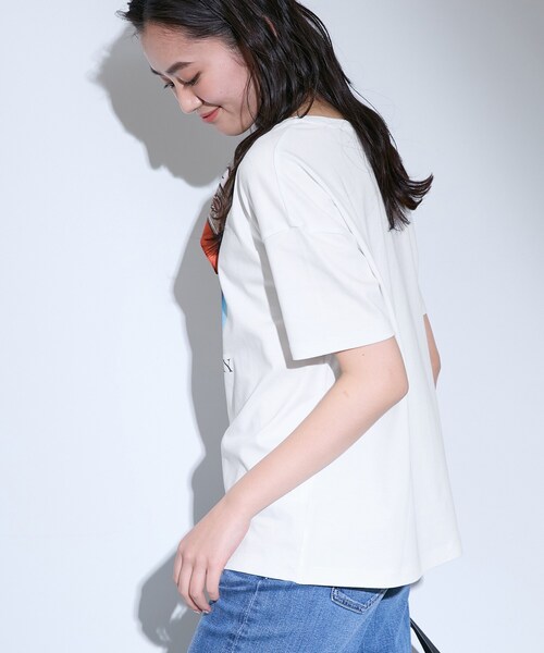 INDIVI（インディヴィ）の「【選べるバリエーション】プリントTシャツ（Tシャツ/カットソー・レディース・ホワイト系6/チャコールグレー/ホワイト系1/ホワイト・05/38/13）」の14枚目の写真
