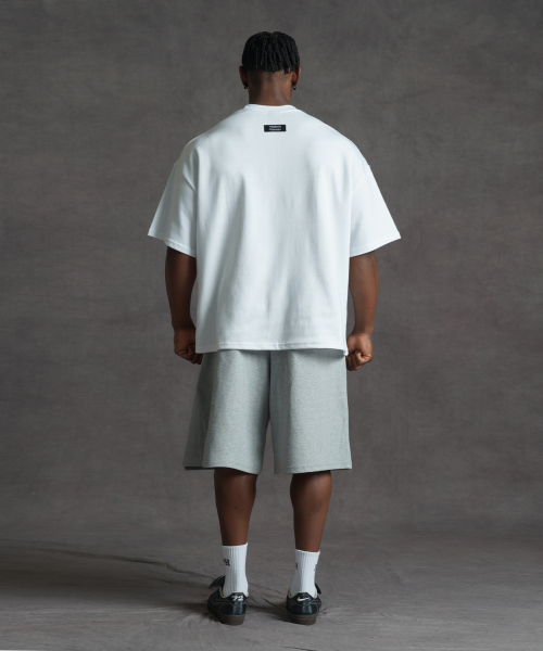 PHERMENON(フェルメノン)の「オーバーサイズ P 半袖Tシャツ - ホワイト(Tシャツ/カットソー・メンズ・ホワイト・1/2)」の4枚目の写真