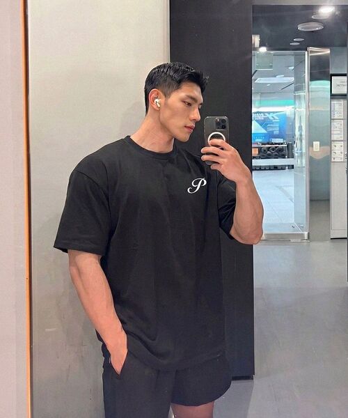 PHERMENON(フェルメノン)の「オーバーサイズ P 半袖Tシャツ - ホワイト(Tシャツ/カットソー・メンズ・ホワイト・1/2)」の12枚目の写真