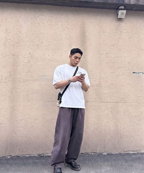 PHERMENON(フェルメノン)の「オーバーサイズ P 半袖Tシャツ - ホワイト(Tシャツ/カットソー・メンズ・ホワイト・1/2)」の14枚目の写真