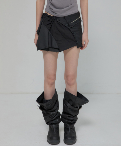 FLAREUP（フレアアップ）の「Asymmetrical Layered Mini Skirt (FL-267_Black)（スカート・レディース・ブラック・1/2）」の10枚目の写真