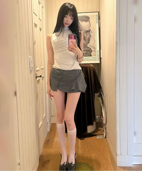 FLAREUP（フレアアップ）の「Asymmetrical Layered Mini Skirt (FL-267_Black)（スカート・レディース・ブラック・1/2）」の19枚目の写真
