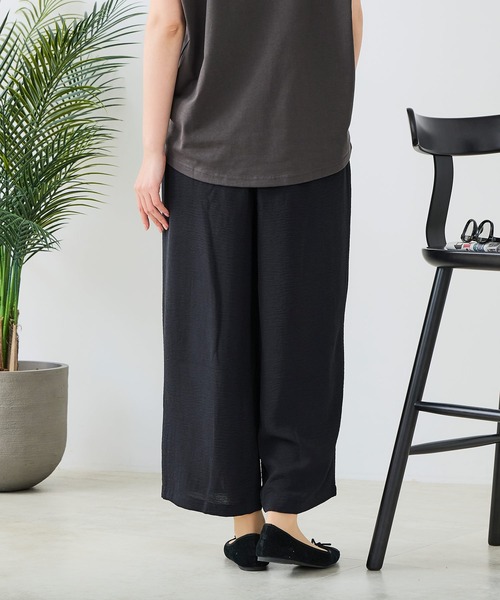 fort point(フォーポイント)の「【C-FORT POINT/フォートポイント】【程よい落ち感と美シルエット】とろみWAVE ワイドパンツ 2タック・ストレッチ デイリー オフィスカジュアル(その他パンツ・レディース・ベージュ/ブラウン/ブラック・MEDIUM/LARGE)」の15枚目の写真