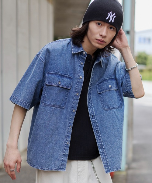 WEGO（ウィゴー）の「WEGO/【26年春夏新作】カラーデニムシャツ（シャツ/ブラウス・メンズ・ブラウン系その他/スカイブルー/ブラック系3/レッド系その他・LARGE/MEDIUM）」の3枚目の写真