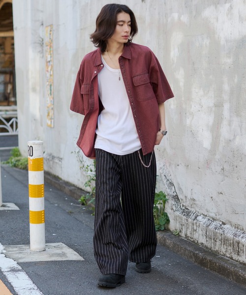 WEGO（ウィゴー）の「WEGO/【26年春夏新作】カラーデニムシャツ（シャツ/ブラウス・メンズ・ブラウン系その他/スカイブルー/ブラック系3/レッド系その他・LARGE/MEDIUM）」の9枚目の写真