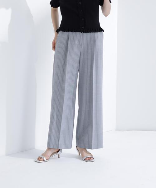 NATURAL BEAUTY BASIC(ナチュラルビューティーベーシック)の「ストライプタックストレートパンツ(その他パンツ・レディース・ベージュ系その他/グレー系その他・フリ-)」の10枚目の写真