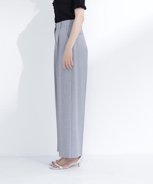 NATURAL BEAUTY BASIC(ナチュラルビューティーベーシック)の「ストライプタックストレートパンツ(その他パンツ・レディース・ベージュ系その他/グレー系その他・フリ-)」の13枚目の写真