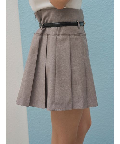 SNIDEL(スナイデル)の「ベルトセットプリーツミニスカショーパン(その他パンツ・レディース・ホワイト/グレー/ブラック・0/1)」の11枚目の写真