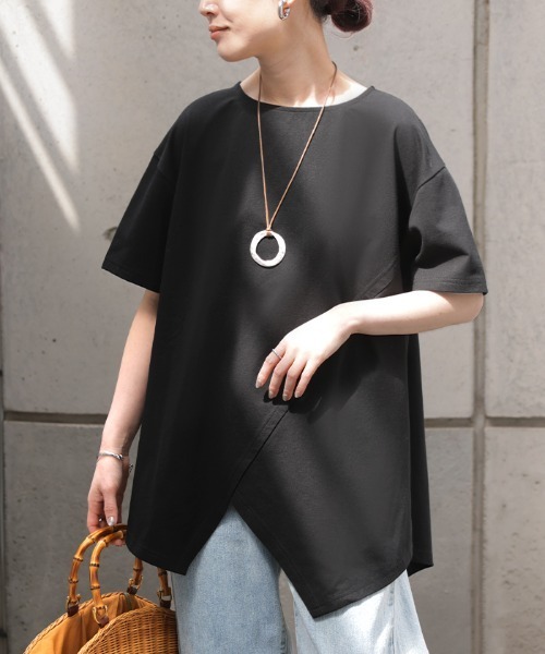 Bee Bouquet(ビーブーケ)の「アシンメトリー変形裾カットソー(Tシャツ/カットソー・レディース・ブルー/ホワイト/ブラック・FREE)」の13枚目の写真