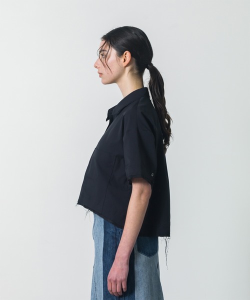 CITY TOKYO(シティトウキョウ)の「【CITY TOKYO/シティートウキョウ】Double Pocket Short Shirt / ダブルポケットショートシャツ(シャツ/ブラウス・レディース・ブルー/ブラック/ホワイト・FREE)」の18枚目の写真
