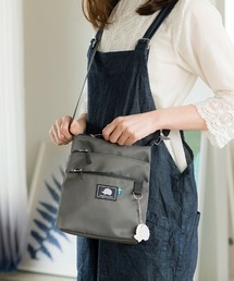 SCANDINAVIAN FOREST（スカンジナビアン・フォレスト）の「多収納ショルダーバッグ<撥水加工>（ショルダーバッグ）」