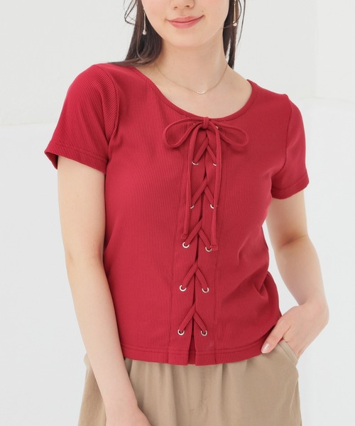 Honeys(ハニーズ)の「【ハニさら・接触冷感・UVカット】レースアップトップス(Tシャツ/カットソー・レディース・レッド/ホワイト/ヘザーチャコール/ブラック・S/M/L)」の4枚目の写真