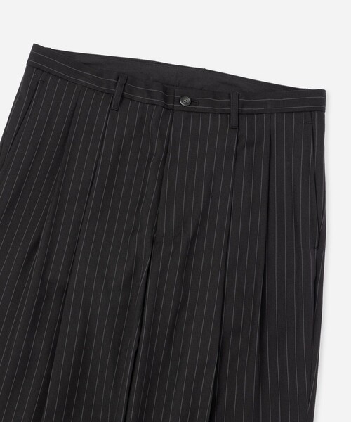Saturdays NYC(サタデーズ ニューヨークシティ )の「George Herringbone Stripe Two Tuck Pant(その他パンツ・メンズ・グレー/ブラック・L/M/S)」の14枚目の写真