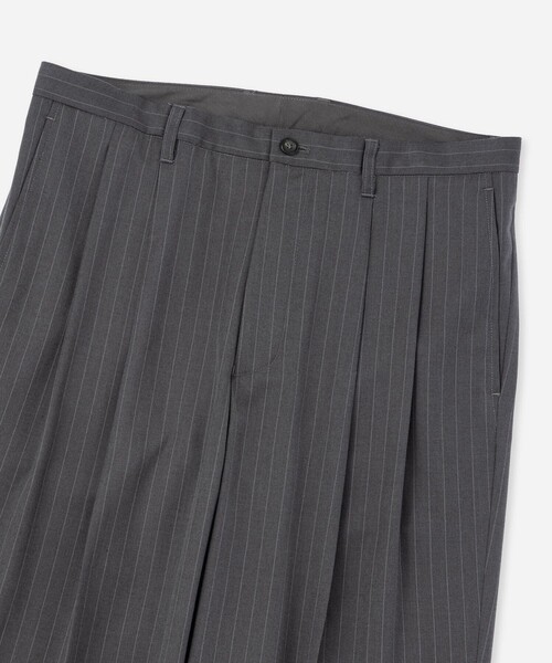 Saturdays NYC(サタデーズ ニューヨークシティ )の「George Herringbone Stripe Two Tuck Pant(その他パンツ・メンズ・グレー/ブラック・L/M/S)」の15枚目の写真