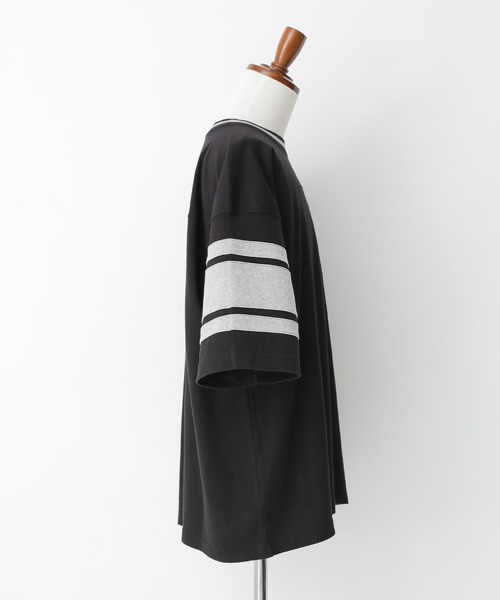 Champion(チャンピオン)の「【Champion】フットボールTシャツ(Tシャツ/カットソー・メンズ・ブラック/オフホワイト・L/M/XL)」の20枚目の写真