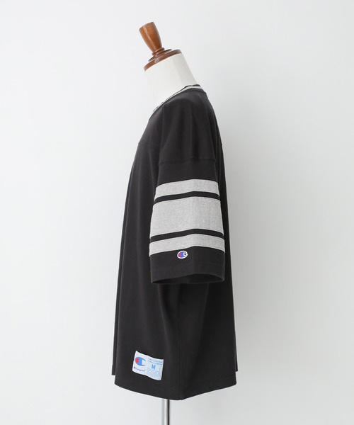 Champion(チャンピオン)の「【Champion】フットボールTシャツ(Tシャツ/カットソー・メンズ・ブラック/オフホワイト・L/M/XL)」の21枚目の写真