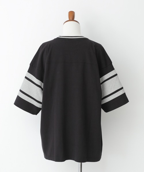 Champion(チャンピオン)の「【Champion】フットボールTシャツ(Tシャツ/カットソー・メンズ・ブラック/オフホワイト・L/M/XL)」の10枚目の写真