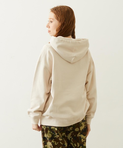 MILKFED.(ミルクフェド)の「ICING LOGO SWEAT HOODIE(パーカー・レディース・ピンク/チャコール/オフホワイト・M/L)」の4枚目の写真