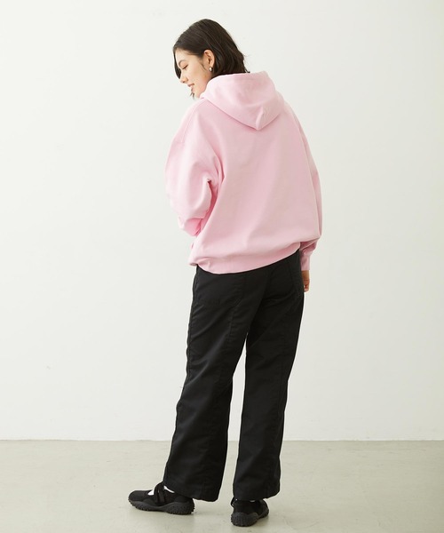 MILKFED.(ミルクフェド)の「ICING LOGO SWEAT HOODIE(パーカー・レディース・ピンク/チャコール/オフホワイト・M/L)」の14枚目の写真