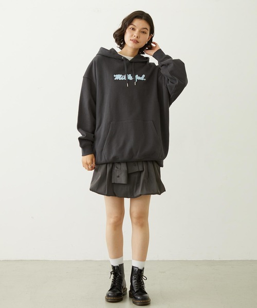 MILKFED.(ミルクフェド)の「ICING LOGO SWEAT HOODIE(パーカー・レディース・ピンク/チャコール/オフホワイト・M/L)」の19枚目の写真