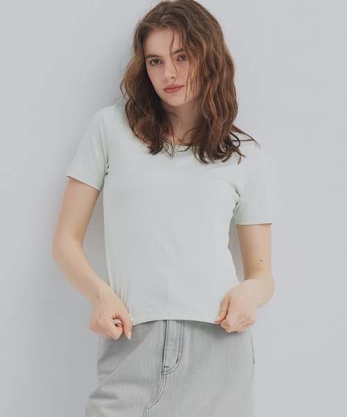 PUBLIC TOKYO(パブリックトウキョウ)の「最高級コットン|着心地◎|細見え|コンパクトTシャツ【2026新作】極 スクープネックTEE(Tシャツ/カットソー・レディース・ホワイト/ミント/ネイビー・1/2/3)」の6枚目の写真