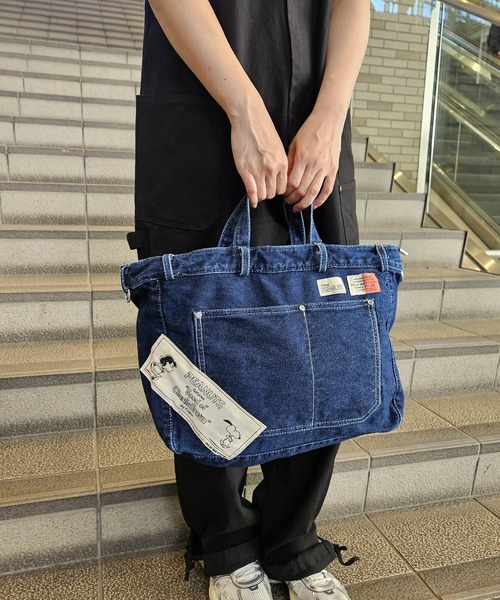 SNOOPY×OLD BETTY'S(スヌーピーカケルオールドベティーズ)の「スヌーピー【SNOOPY】BigPocket Denim 2Way BAG(ショルダーバッグ・レディース・インディゴブルー・FREE)」の7枚目の写真