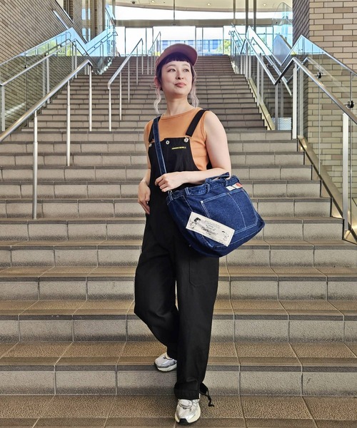 SNOOPY×OLD BETTY'S(スヌーピーカケルオールドベティーズ)の「スヌーピー【SNOOPY】BigPocket Denim 2Way BAG(ショルダーバッグ・レディース・インディゴブルー・FREE)」の9枚目の写真