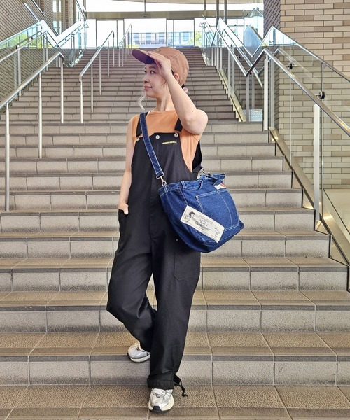 SNOOPY×OLD BETTY'S(スヌーピーカケルオールドベティーズ)の「スヌーピー【SNOOPY】BigPocket Denim 2Way BAG(ショルダーバッグ・レディース・インディゴブルー・FREE)」の10枚目の写真