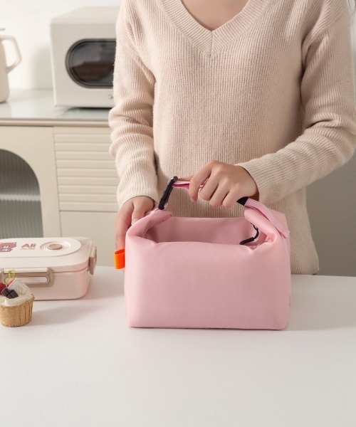 Ritzy（リッツィー）の「保冷・保温 ロールトップ型ランチポーチ ランチバッグ（ハンドバッグ・レディース・グレー/イエロー/ブラック/ピンク/カーキ・FREE）」の5枚目の写真
