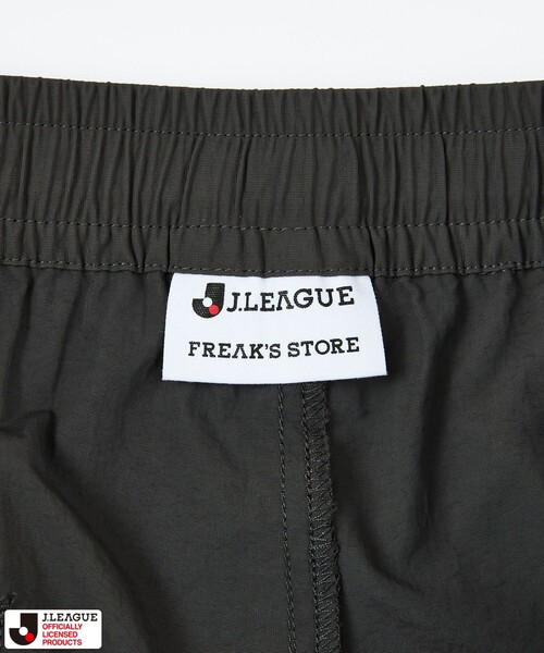 FREAK'S STORE（フリークスストア）の「J.LEAGUE×FREAK'S STORE 別注 SUPPORTERS NYLON SHORTS 【FC東京】（その他パンツ・メンズ・チャコールグレー/ブラック・LARGE/MEDIUM/SMALL）」の15枚目の写真