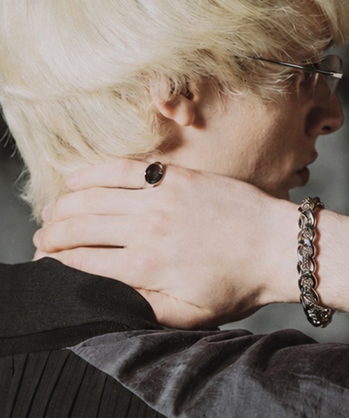 NO ID.（ノーアイディ）の「【NO ID.】Concave Signet Ring / コンケーブ シグネット リング（リング・メンズ・シルバー・ONE SIZE）」の10枚目の写真
