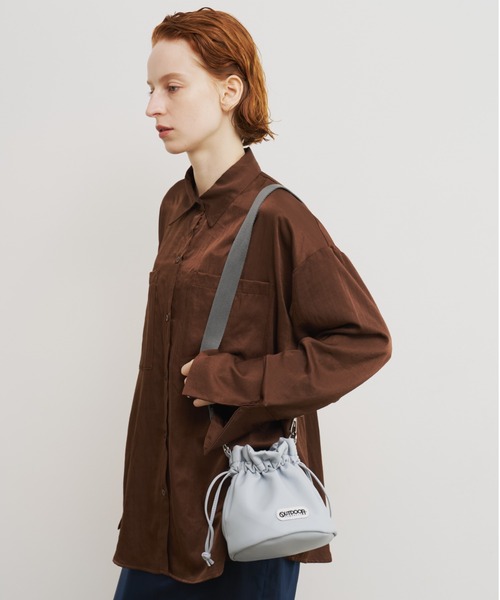 AIC.(エーアイシー)の「OUTDOOR Gathers Handle Mini Bag(ショルダーバッグ・レディース・ダークブラウン/ブラック/サックスブルー・FREE)」の12枚目の写真