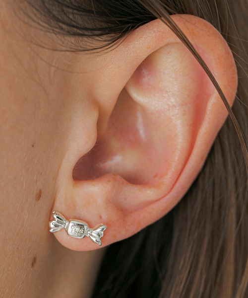 LAPUIS（ラピュイ）の「LAPUIS(ラピュイ)Treat pierced earrings（ピアス（両耳用）・レディース・ゴールド/シルバー・FREE）」の16枚目の写真