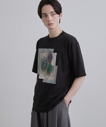フラワープリントTシャツ