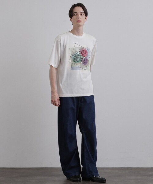 tk.TAKEO KIKUCHI（ティーケータケオキクチ）の「フラワープリントTシャツ（Tシャツ/カットソー・メンズ・ホワイト/ライトグレー/ブラック・04/03/02）」の5枚目の写真