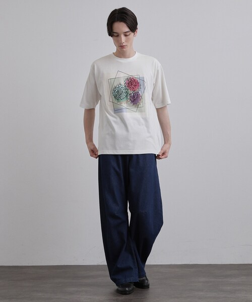 tk.TAKEO KIKUCHI（ティーケータケオキクチ）の「フラワープリントTシャツ（Tシャツ/カットソー・メンズ・ホワイト/ライトグレー/ブラック・04/03/02）」の6枚目の写真