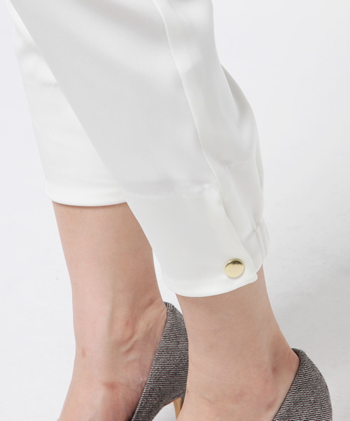 LOUNGEDRESS（ラウンジドレス）の「裾釦Wクロスパンツ（その他パンツ・レディース・ホワイト/ネイビー・0/1）」の9枚目の写真